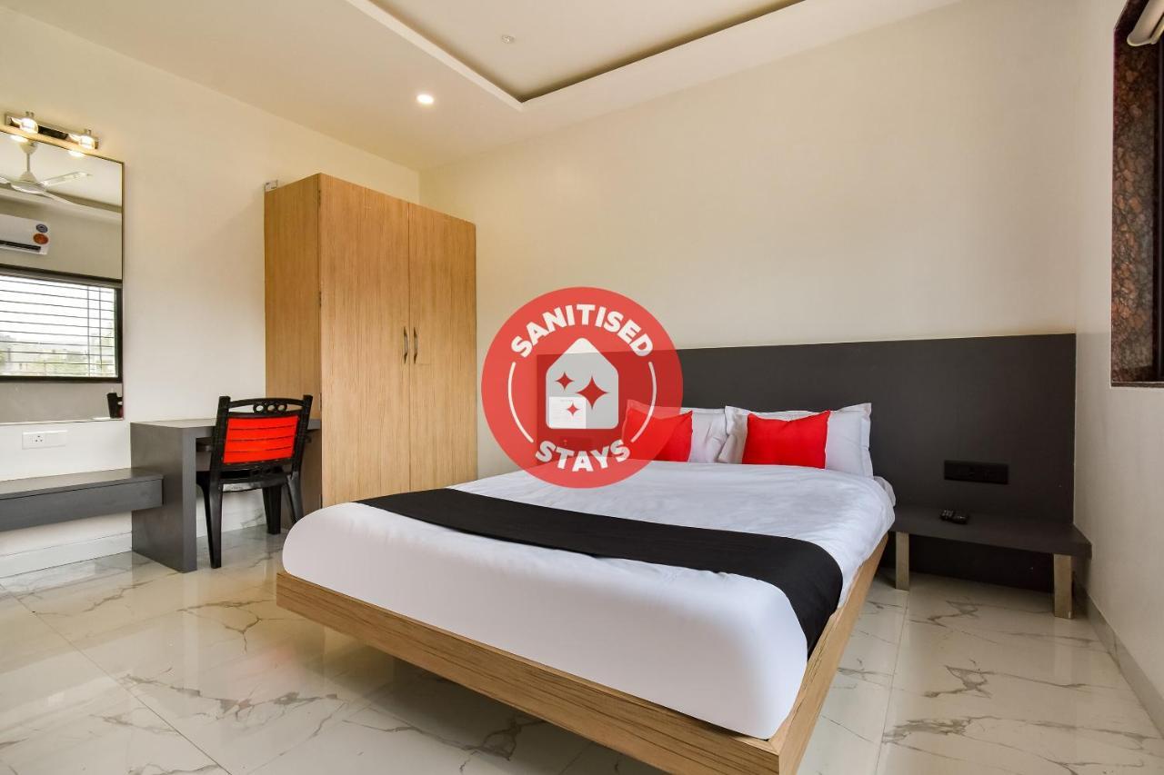 Capital O 71866 Hotel Ansh アウランガーバード エクステリア 写真