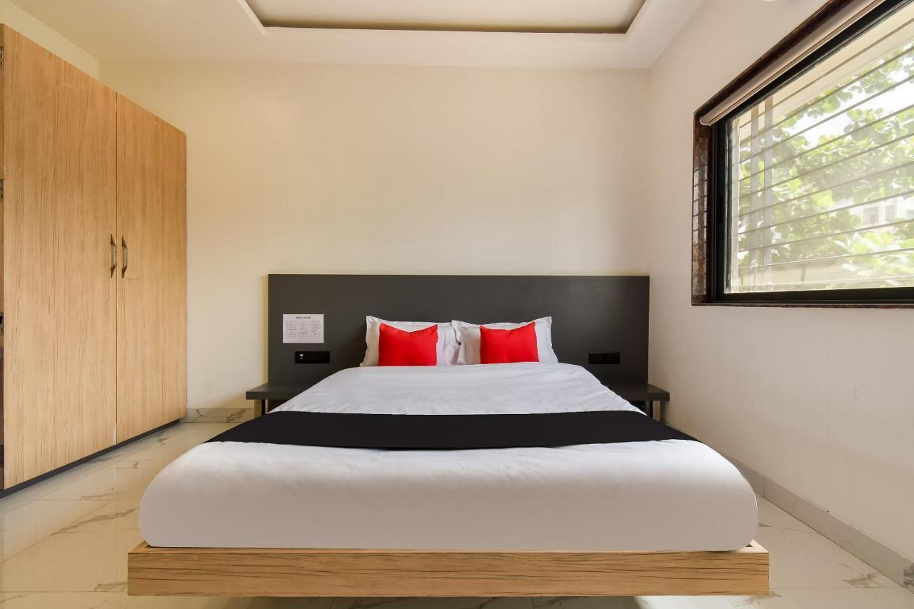 Capital O 71866 Hotel Ansh アウランガーバード エクステリア 写真